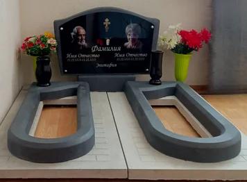 Двойные памятники