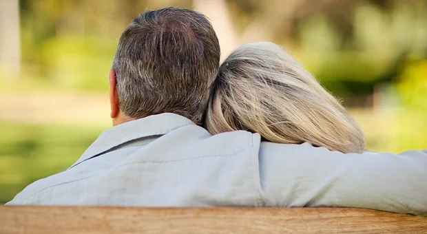 Как человек проживает потерю любимого